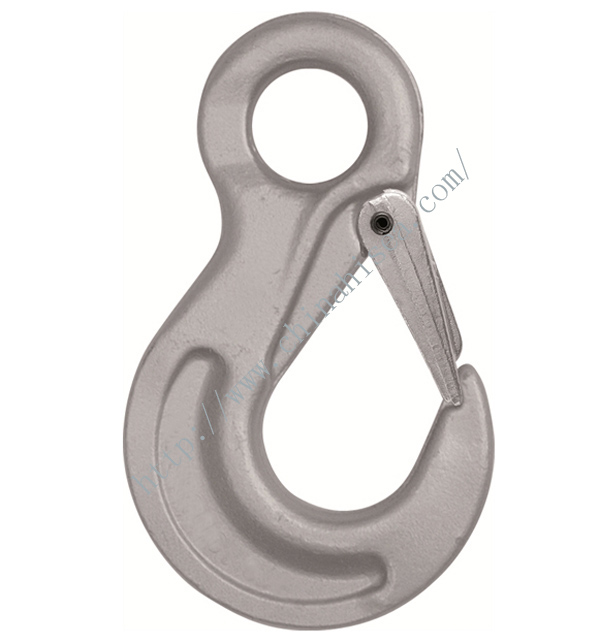 Grade 100 eye type sling hook with safety latch